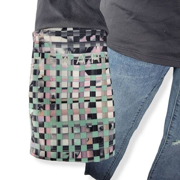 Jessica Simpson The Warm up Open Back Compression Top Small Junior - Picture 3 of 3